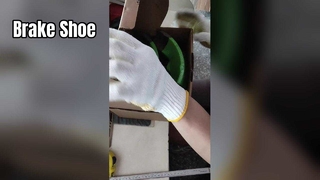 รองเท้าเบรก