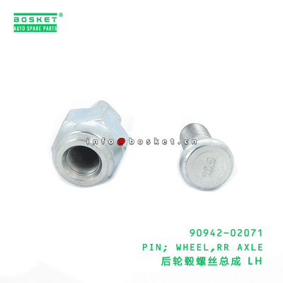 HINO 300 Compatible Wheel Pin RR Axle Pin with 1PCS Pack Quantity and 3 Months Warranty
